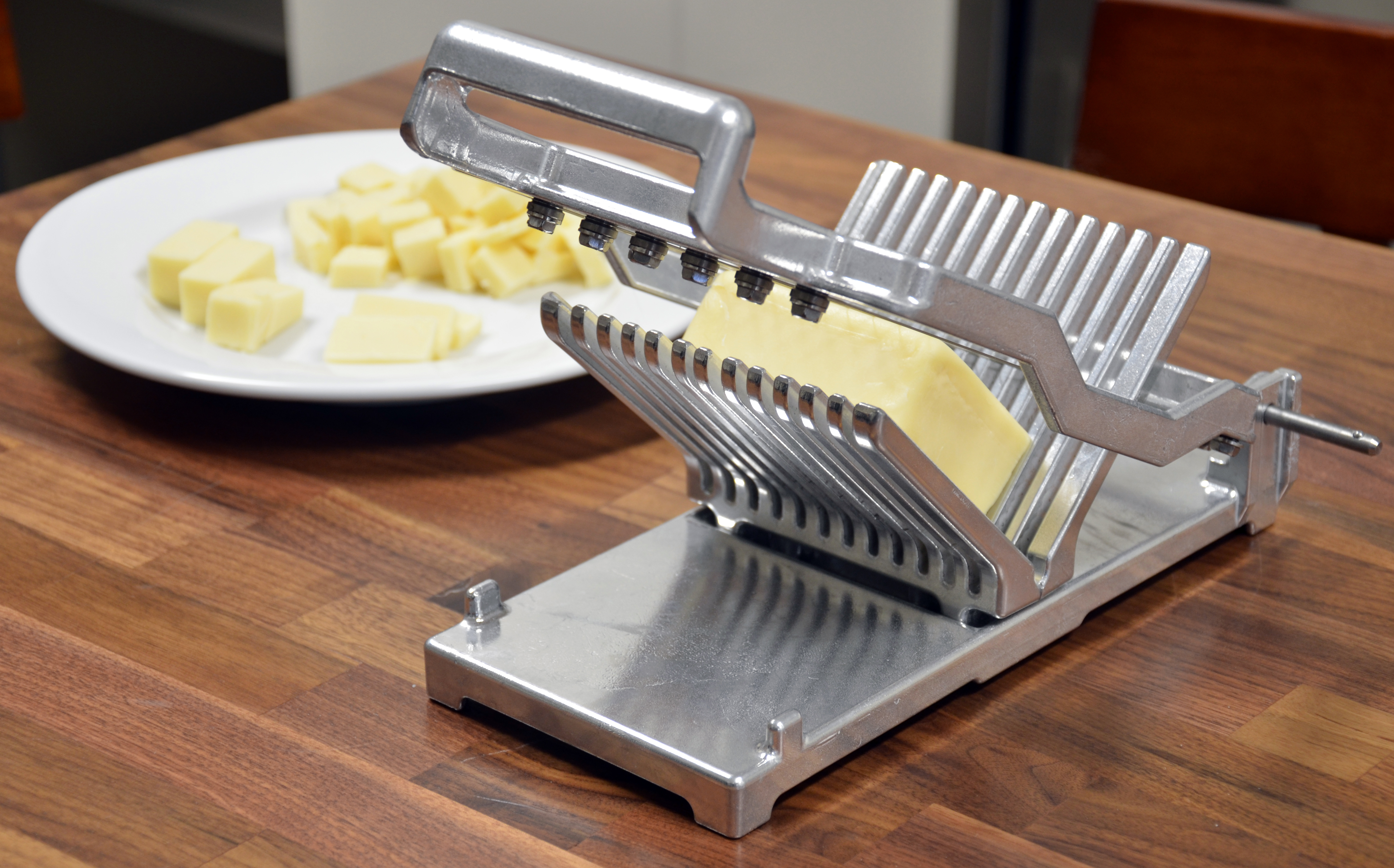 Aluminum Manual Easy Cheese Cutter – Omcan
